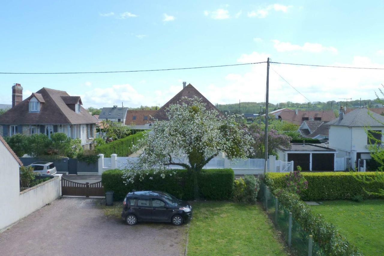 Studio Proche Du Centre Ville Et De La Plage Villers-sur-Mer Kültér fotó